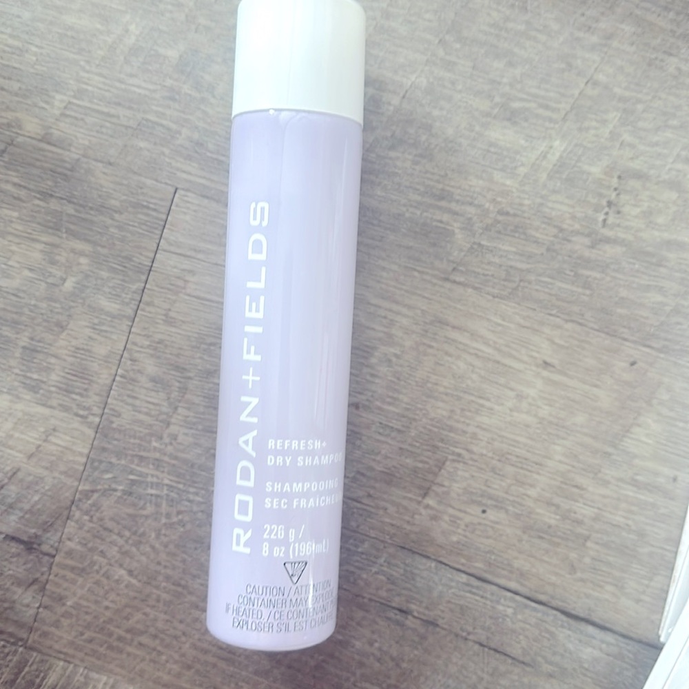 Rodan and fields dry Shampoo